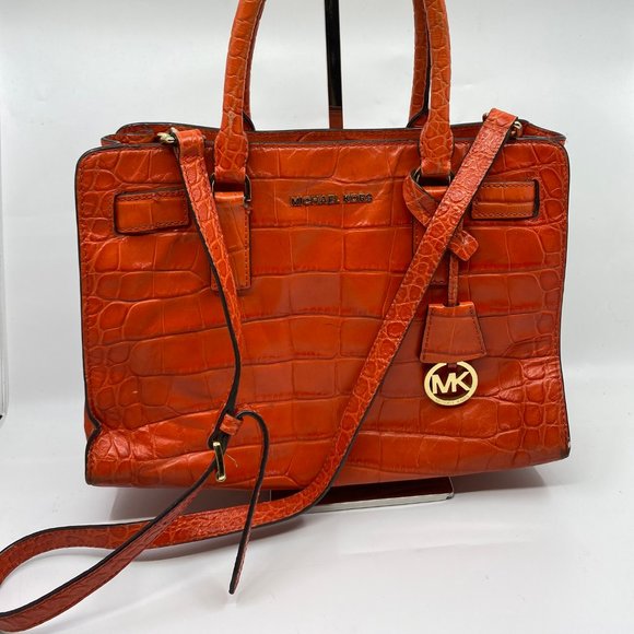 Michael Kors L Orange Leather Crossbody/Handbag - Picture 2 of 15